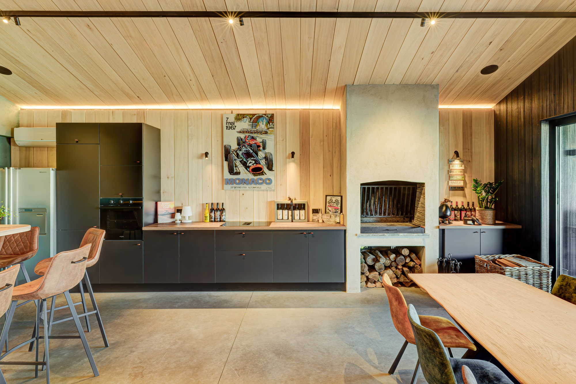 Vacatures | Keukens en maatwerk interieur | Euro Shop Roeselare