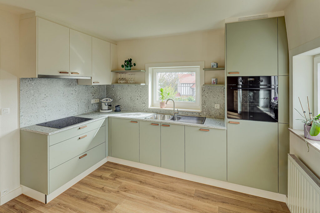 Realisaties | Keukens en maatwerk interieur | Euro Shop Roeselare