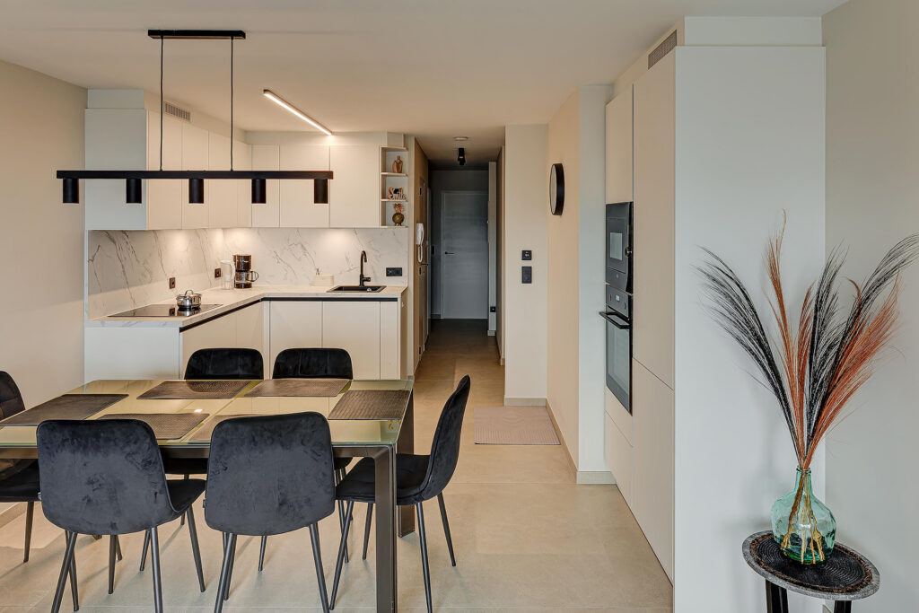 Realisaties | Keukens en maatwerk interieur | Euro Shop Roeselare