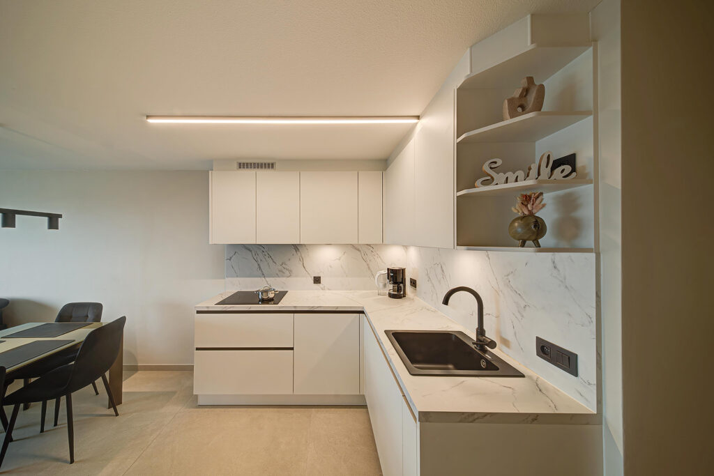Project Koksijde | Keukens en maatwerk interieur | Euro Shop Roeselare