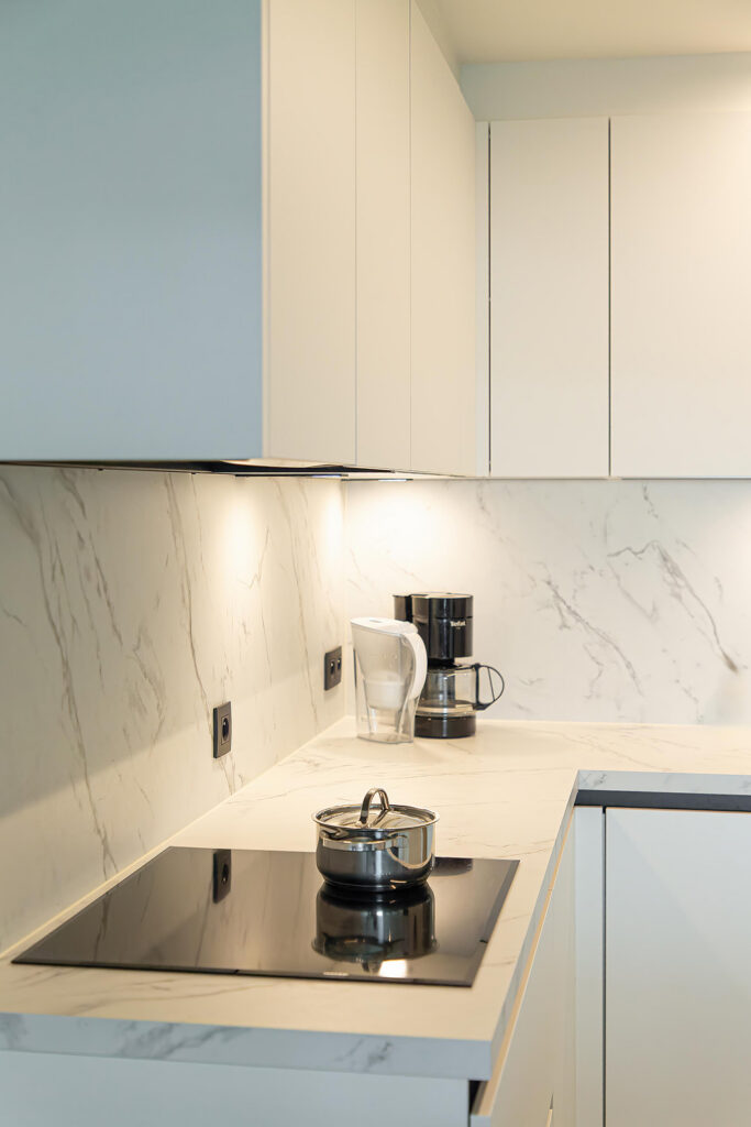 Project Koksijde | Keukens en maatwerk interieur | Euro Shop Roeselare