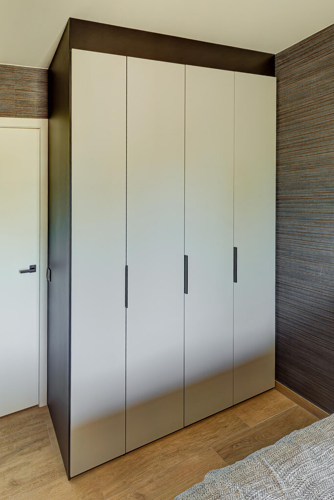Interieur Project Ieper (kasten) | Keukens en maatwerk interieur | Euro Shop Roeselare