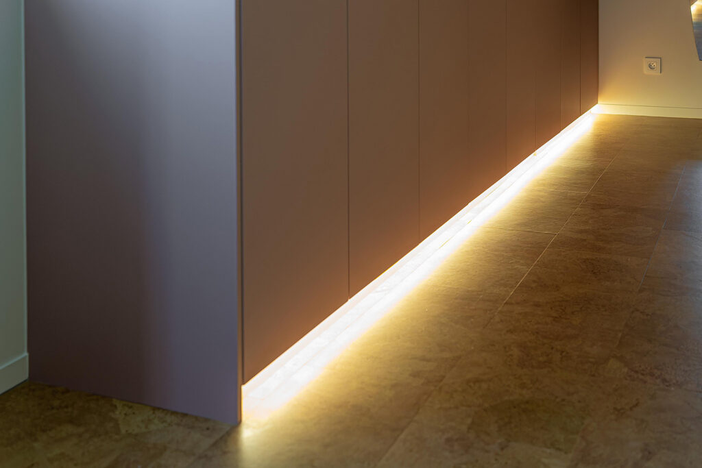 Interieur Project Aartrijke (kasten) | Keukens en maatwerk interieur | Euro Shop Roeselare
