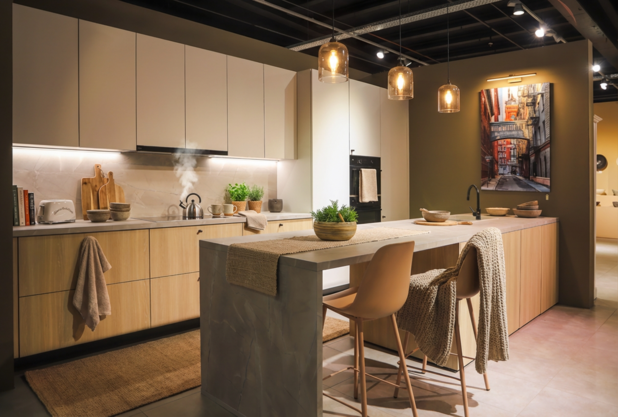 Toonzaal | Keukens en maatwerk interieur | Euro Shop Roeselare